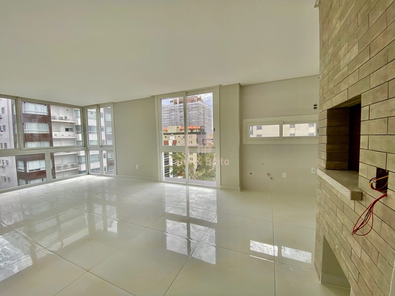 Apartamento com 3 dormitórios à venda em Capão da Canoa.: 4ª foto da galeria de imagens do imóvel