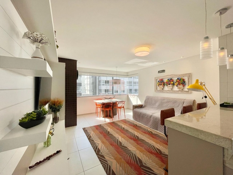 OPORTUNIDADE UNICA A UMA QUADRA DO MAR: 19ª foto da galeria de imagens do imóvel