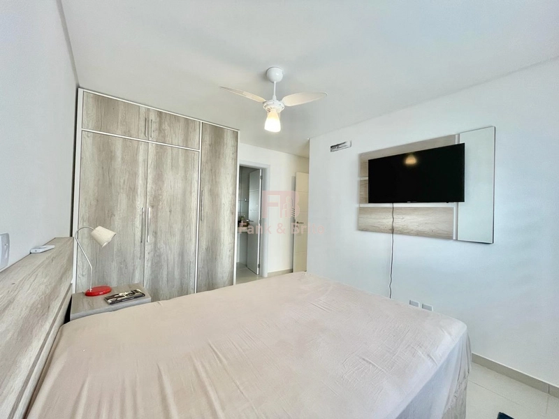 OPORTUNIDADE UNICA A UMA QUADRA DO MAR: 18ª foto da galeria de imagens do imóvel