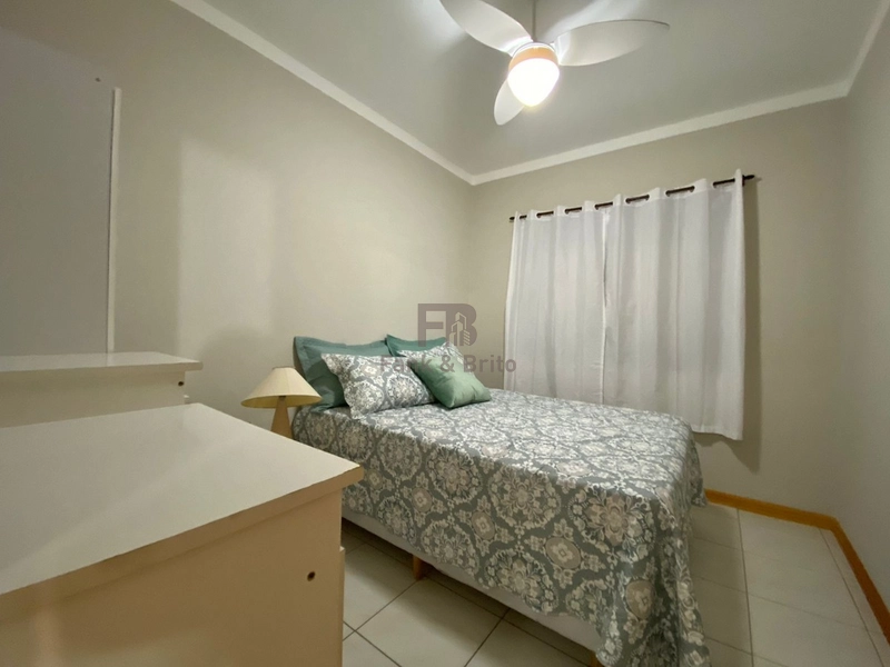 APARTAMENTO DOIS DORMITÓRIOS PERTO DO MAR E NA AVENIDA: 9ª foto da galeria de imagens do imóvel