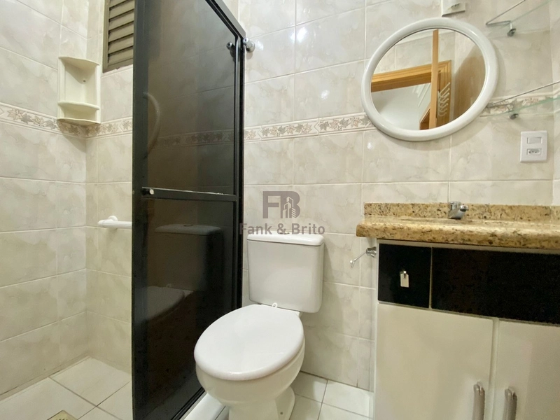 APARTAMENTO DOIS DORMITÓRIOS PERTO DO MAR E NA AVENIDA: 12ª foto da galeria de imagens do imóvel