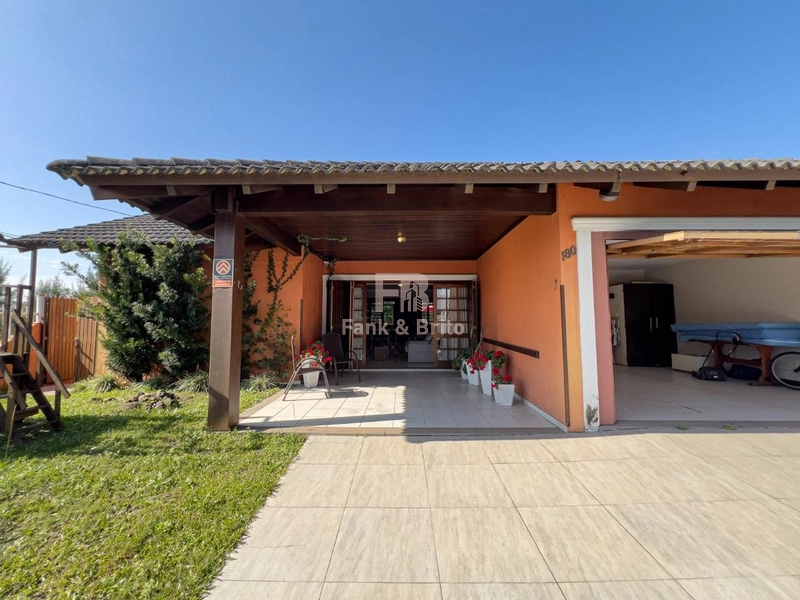 Casa dos Sonhos a Passos do Mar, na Zona Nova em Capão da Canoa: 2ª foto da galeria de imagens do imóvel