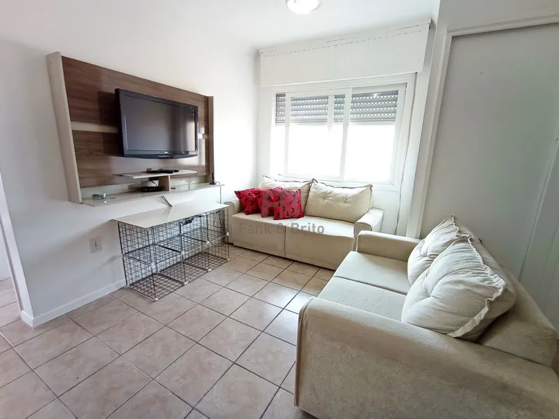 2 DORMITÓRIOS NO CENTRO DE CAPÃO JUNTO A PRAÇA DO MINI GOLF: 1ª foto da galeria de imagens do imóvel