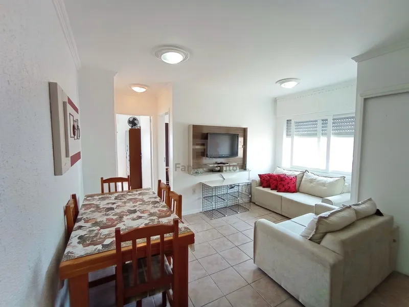 2 DORMITÓRIOS NO CENTRO DE CAPÃO JUNTO A PRAÇA DO MINI GOLF: 2ª foto da galeria de imagens do imóvel