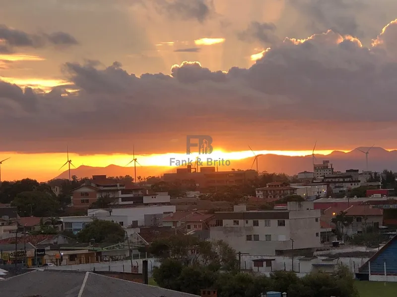 2 DORMITÓRIOS NO CENTRO DE CAPÃO JUNTO A PRAÇA DO MINI GOLF: 11ª foto da galeria de imagens do imóvel