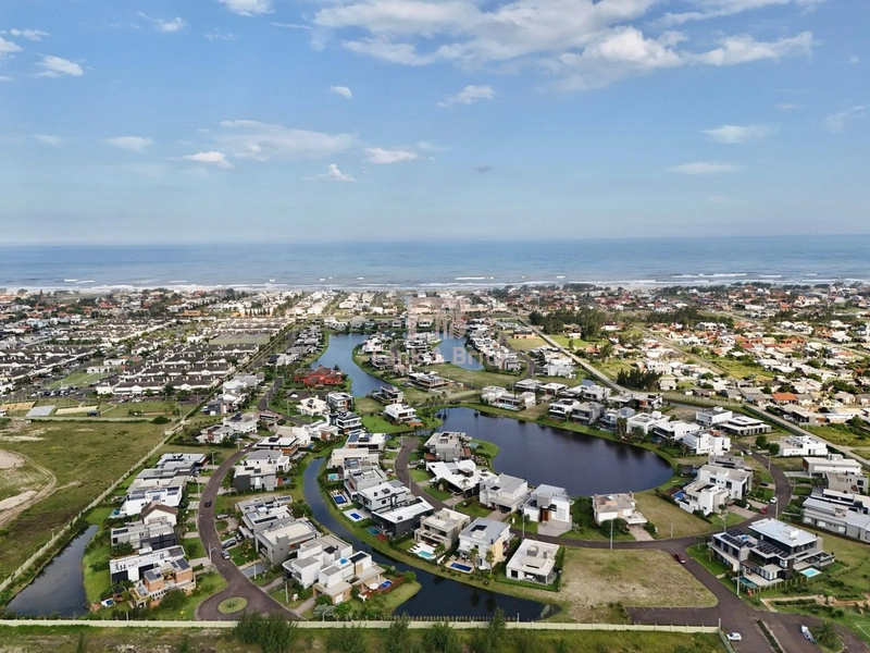 SOBRADO A VENDA EM CONDOMINIO FECHADO EM XANGRILA: 5ª foto da galeria de imagens do imóvel