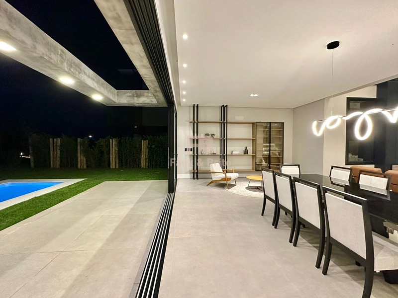 SOBRADO A VENDA EM CONDOMINIO FECHADO EM XANGRILA: 65ª foto da galeria de imagens do imóvel