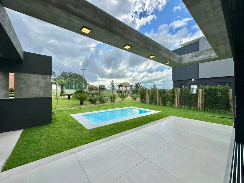 SOBRADO A VENDA EM CONDOMINIO FECHADO EM XANGRILA: 27ª foto da galeria de imagens do imóvel