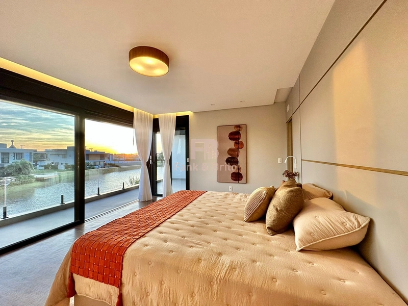 CASA À VENDA BEIRA LAGO CONDOMÍNIO SENSE: 40ª foto da galeria de imagens do imóvel