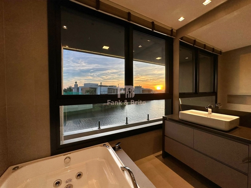 CASA À VENDA BEIRA LAGO CONDOMÍNIO SENSE: 42ª foto da galeria de imagens do imóvel