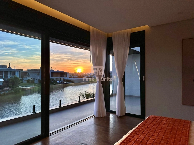 CASA À VENDA BEIRA LAGO CONDOMÍNIO SENSE: 37ª foto da galeria de imagens do imóvel