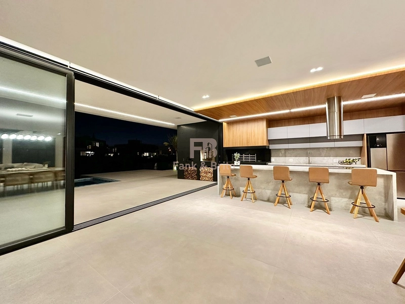 CASA À VENDA BEIRA LAGO CONDOMÍNIO SENSE: 68ª foto da galeria de imagens do imóvel