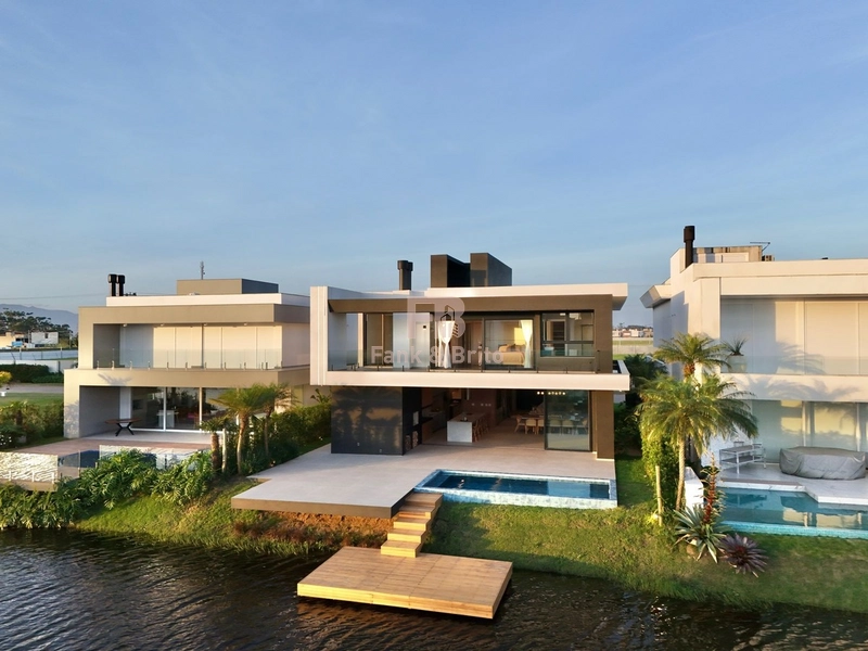 CASA À VENDA BEIRA LAGO CONDOMÍNIO SENSE: 6ª foto da galeria de imagens do imóvel