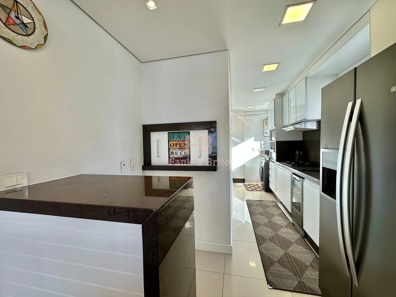 03 dormitórios com vista mar.: 12ª foto da galeria de imagens do imóvel