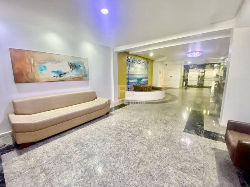 Dois dormitórios a uma quadra do mar: 15ª foto da galeria de imagens do imóvel