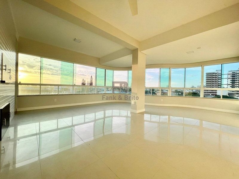 APARTAMENTO 3DORMITÓRIOS COM VISTA LIBERADA PARA AVENIDA: 4ª foto da galeria de imagens do imóvel