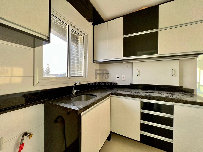 APARTAMENTO 3DORMITÓRIOS COM VISTA LIBERADA PARA AVENIDA: 7ª foto da galeria de imagens do imóvel