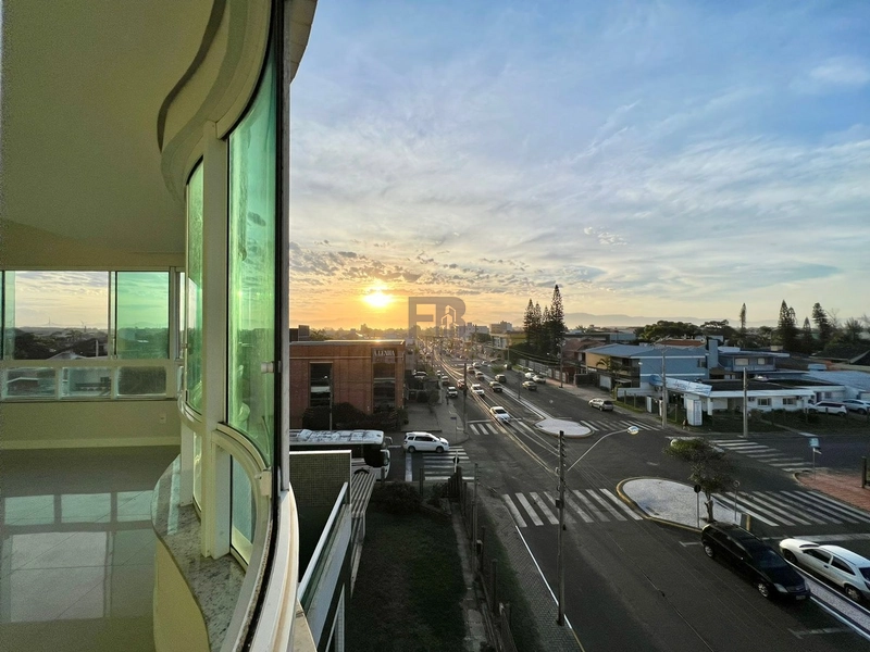 APARTAMENTO 3DORMITÓRIOS COM VISTA LIBERADA PARA AVENIDA: 1ª foto da galeria de imagens do imóvel