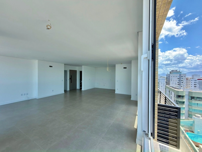 NUNCA HABITADO COM VISTA PARA O MAR.: 8ª foto da galeria de imagens do imóvel