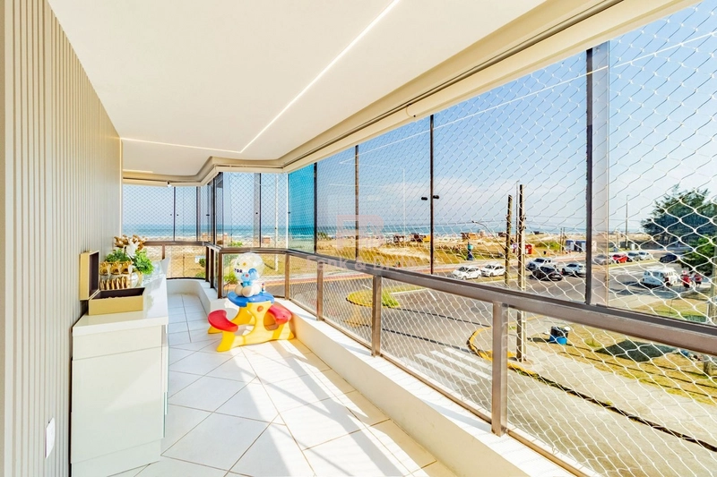 APARTAMENTO A VENDA NA BEIRA MAR DE CAPÃO DA CANOA: 1ª foto da galeria de imagens do imóvel