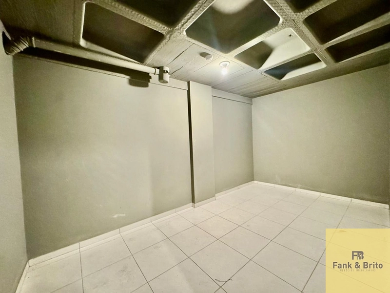 VENDE APARTAMENTO AMPLO COM VISTA PRAÇA E MAR: 32ª foto da galeria de imagens do imóvel