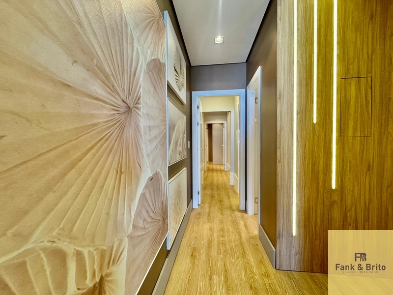 VENDE APARTAMENTO AMPLO COM VISTA PRAÇA E MAR: 19ª foto da galeria de imagens do imóvel