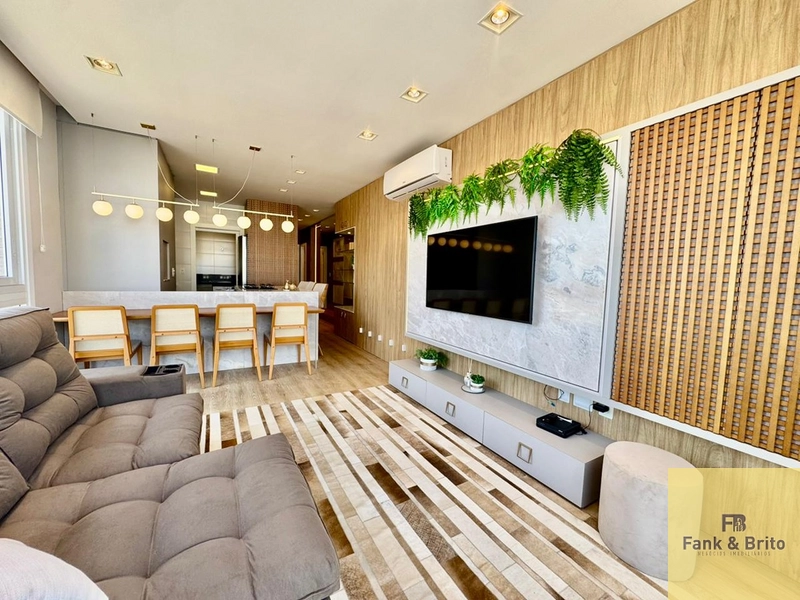 VENDE APARTAMENTO AMPLO COM VISTA PRAÇA E MAR: 8ª foto da galeria de imagens do imóvel