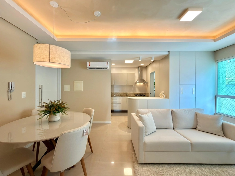 Apartamento à venda próximo ao mar e próximo a praça!: 4ª foto da galeria de imagens do imóvel