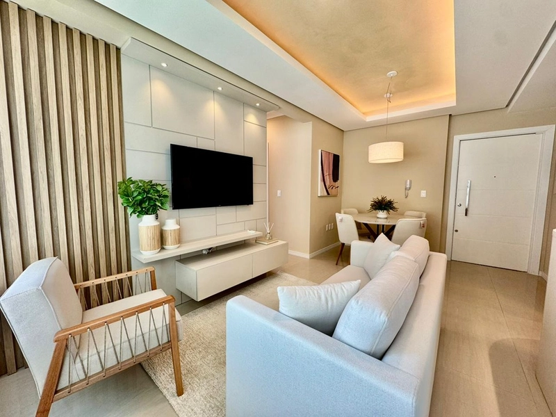 Apartamento à venda próximo ao mar e próximo a praça!: 3ª foto da galeria de imagens do imóvel