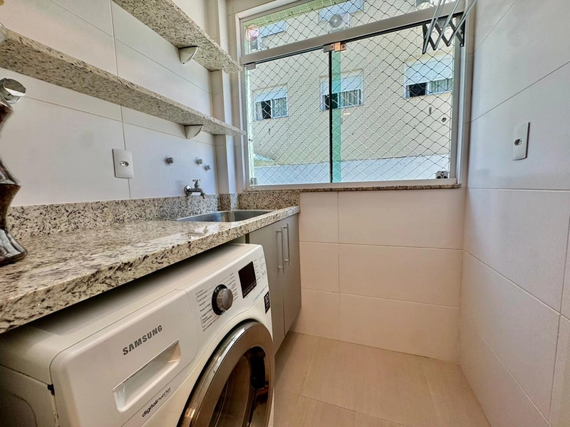 Apartamento à venda próximo ao mar e próximo a praça!: 10ª foto da galeria de imagens do imóvel