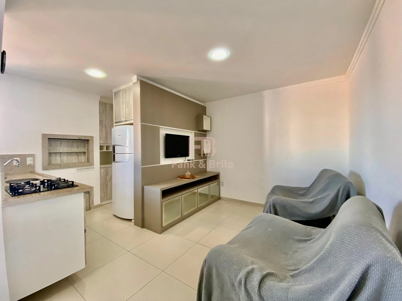 PRONTO PARA USO EM PRÉDIO FRENTE A PRAÇA.: 2ª foto da galeria de imagens do imóvel