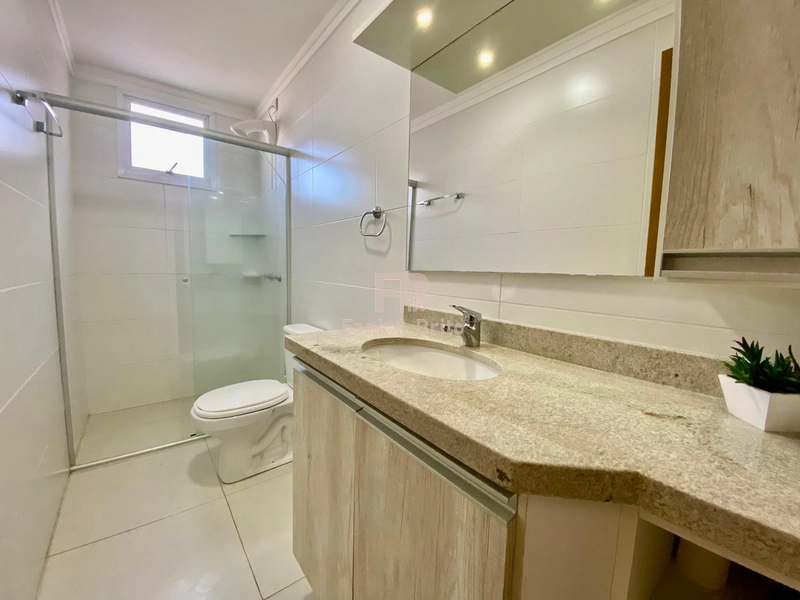 PRONTO PARA USO EM PRÉDIO FRENTE A PRAÇA.: 20ª foto da galeria de imagens do imóvel