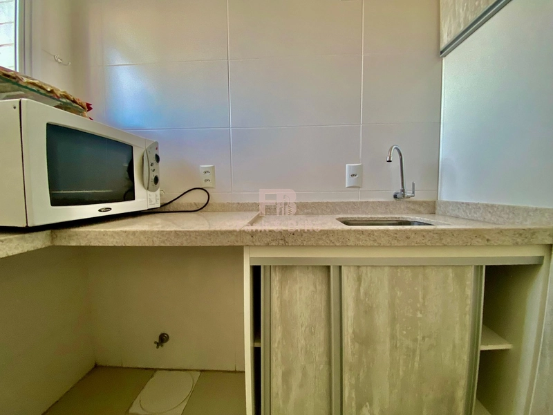 PRONTO PARA USO EM PRÉDIO FRENTE A PRAÇA.: 12ª foto da galeria de imagens do imóvel