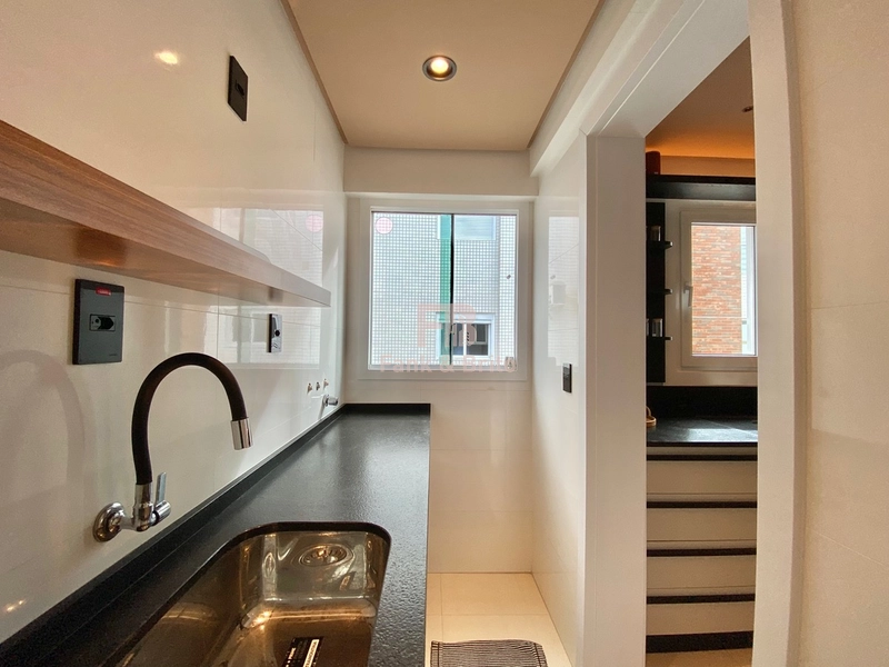 MOBILIADO E DECORADO PARA QUEM GOSTA DE EXCLUSIVIDADE.: 6ª foto da galeria de imagens do imóvel