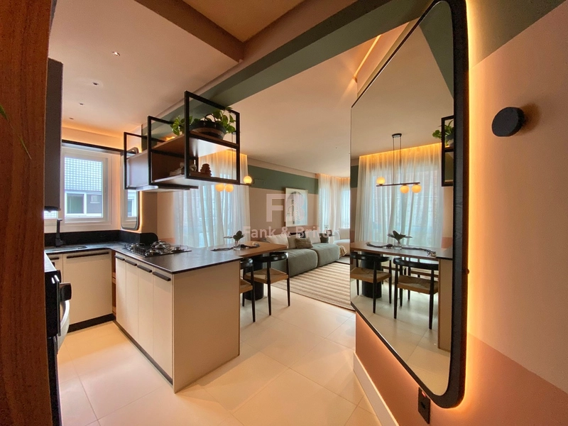 MOBILIADO E DECORADO PARA QUEM GOSTA DE EXCLUSIVIDADE.: 2ª foto da galeria de imagens do imóvel