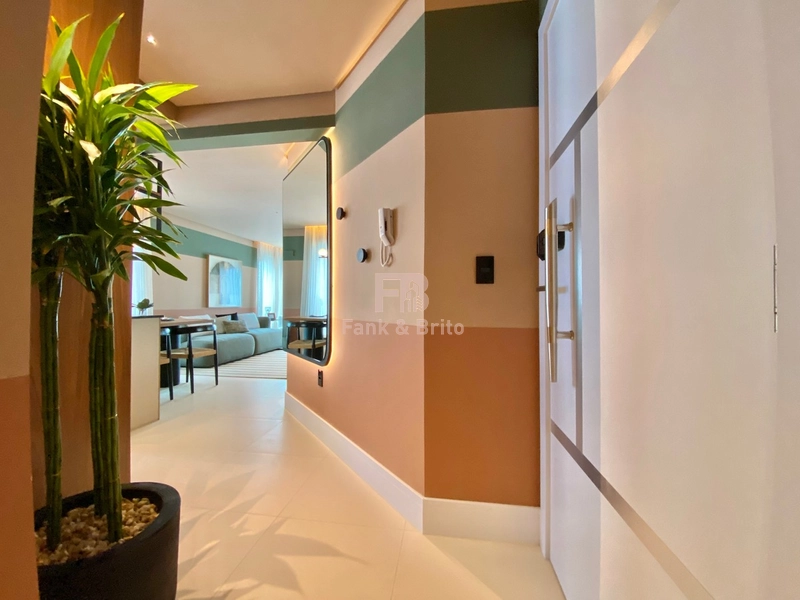 MOBILIADO E DECORADO PARA QUEM GOSTA DE EXCLUSIVIDADE.: 1ª foto da galeria de imagens do imóvel