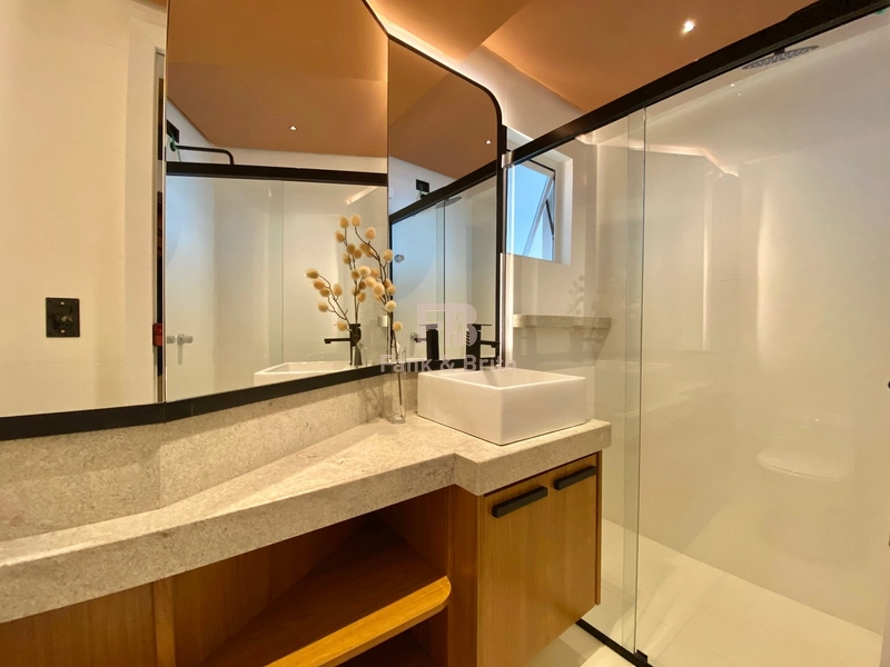 MOBILIADO E DECORADO PARA QUEM GOSTA DE EXCLUSIVIDADE.: 19ª foto da galeria de imagens do imóvel