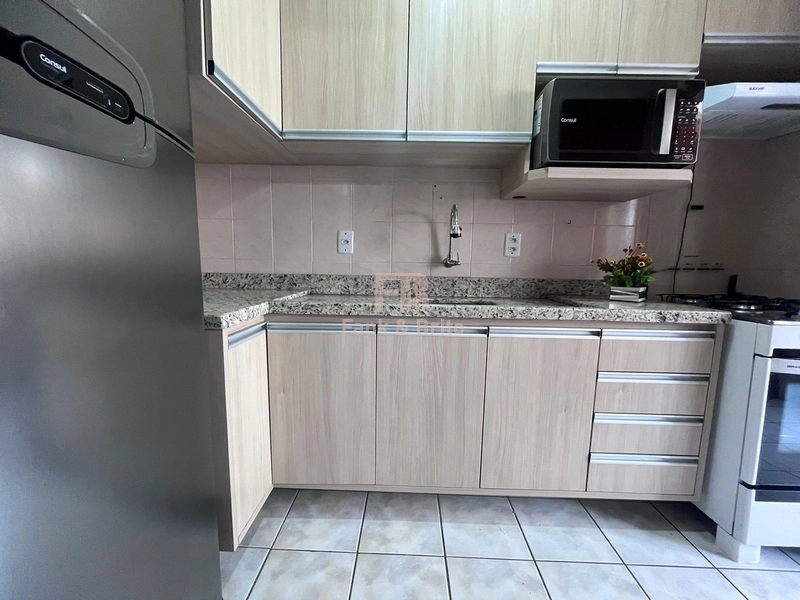 Junto ao Centro e praça Flavio Boianovski!: 12ª foto da galeria de imagens do imóvel