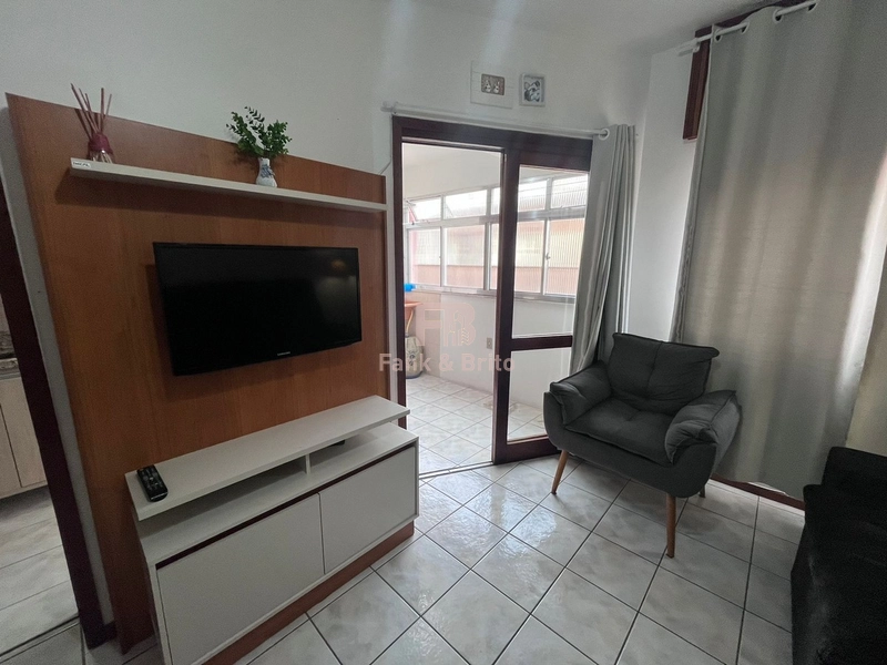 Junto ao Centro e praça Flavio Boianovski!: 5ª foto da galeria de imagens do imóvel