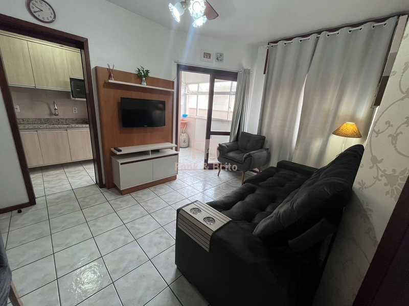 Junto ao Centro e praça Flavio Boianovski!: 4ª foto da galeria de imagens do imóvel