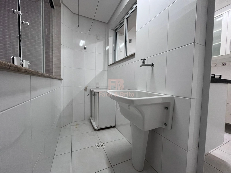 APARTAMENTO COM VISTA PARA A PRAÇA, POUCAS QUADRAS DO MAR!: 16ª foto da galeria de imagens do imóvel