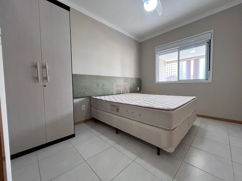 APARTAMENTO COM VISTA PARA A PRAÇA, POUCAS QUADRAS DO MAR!: 14ª foto da galeria de imagens do imóvel