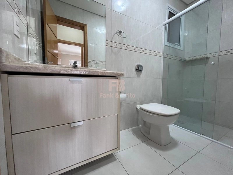 APARTAMENTO COM VISTA PARA A PRAÇA, POUCAS QUADRAS DO MAR!: 17ª foto da galeria de imagens do imóvel