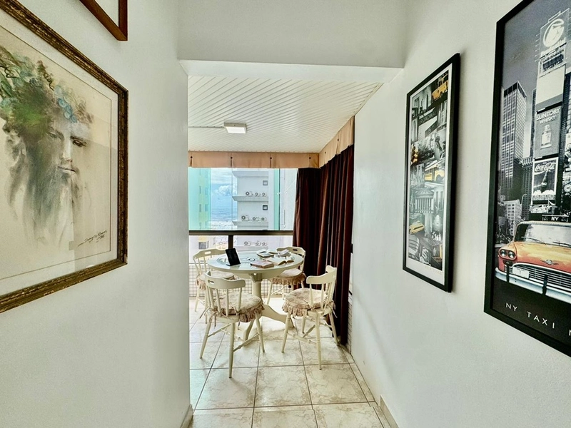 APARTAMENTO MOBILIADO A UMA QUADRA DO MAR: 13ª foto da galeria de imagens do imóvel