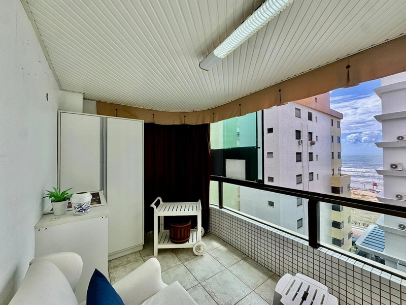 APARTAMENTO MOBILIADO A UMA QUADRA DO MAR: 15ª foto da galeria de imagens do imóvel