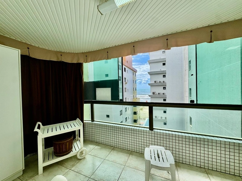APARTAMENTO MOBILIADO A UMA QUADRA DO MAR: 18ª foto da galeria de imagens do imóvel