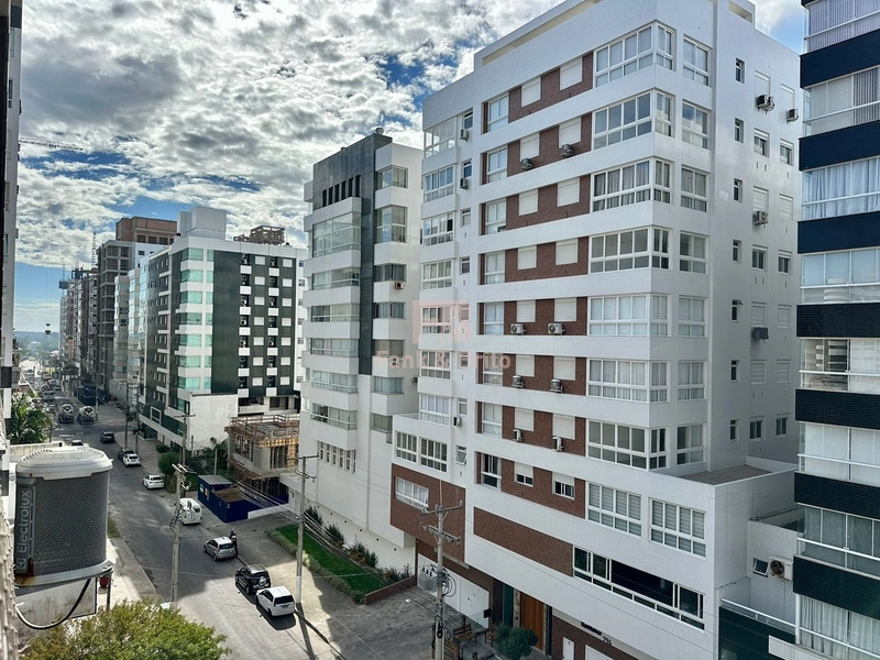 APARTAMENTO PRÓXIMO DO MAR DE FRENTE COM VISTA: 6ª foto da galeria de imagens do imóvel
