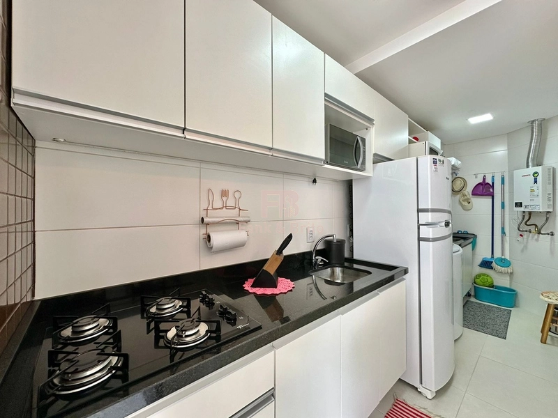 APARTAMENTO PRÓXIMO DO MAR DE FRENTE COM VISTA: 10ª foto da galeria de imagens do imóvel