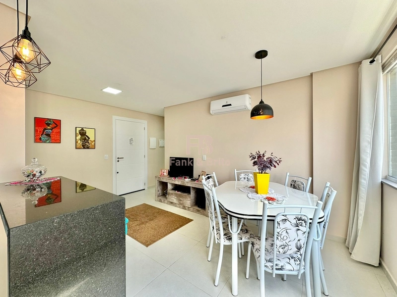 APARTAMENTO PRÓXIMO DO MAR DE FRENTE COM VISTA: 7ª foto da galeria de imagens do imóvel
