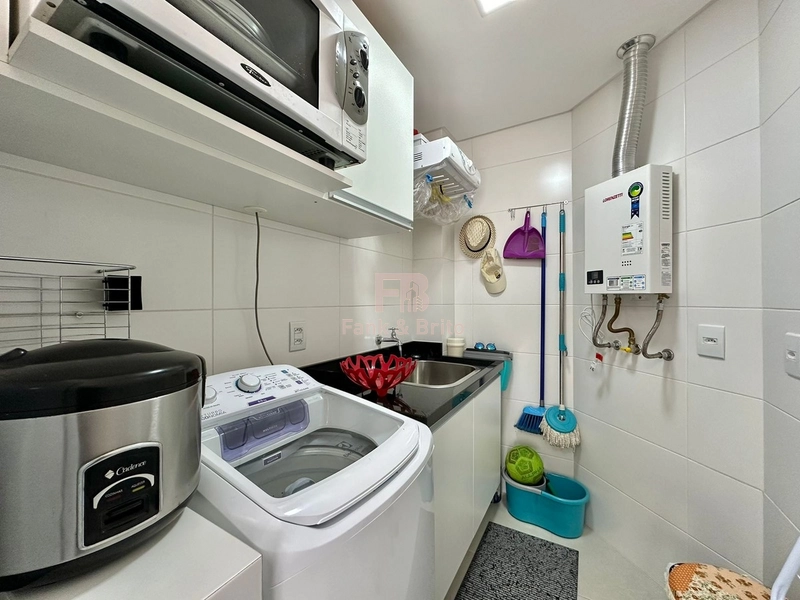 APARTAMENTO PRÓXIMO DO MAR DE FRENTE COM VISTA: 11ª foto da galeria de imagens do imóvel